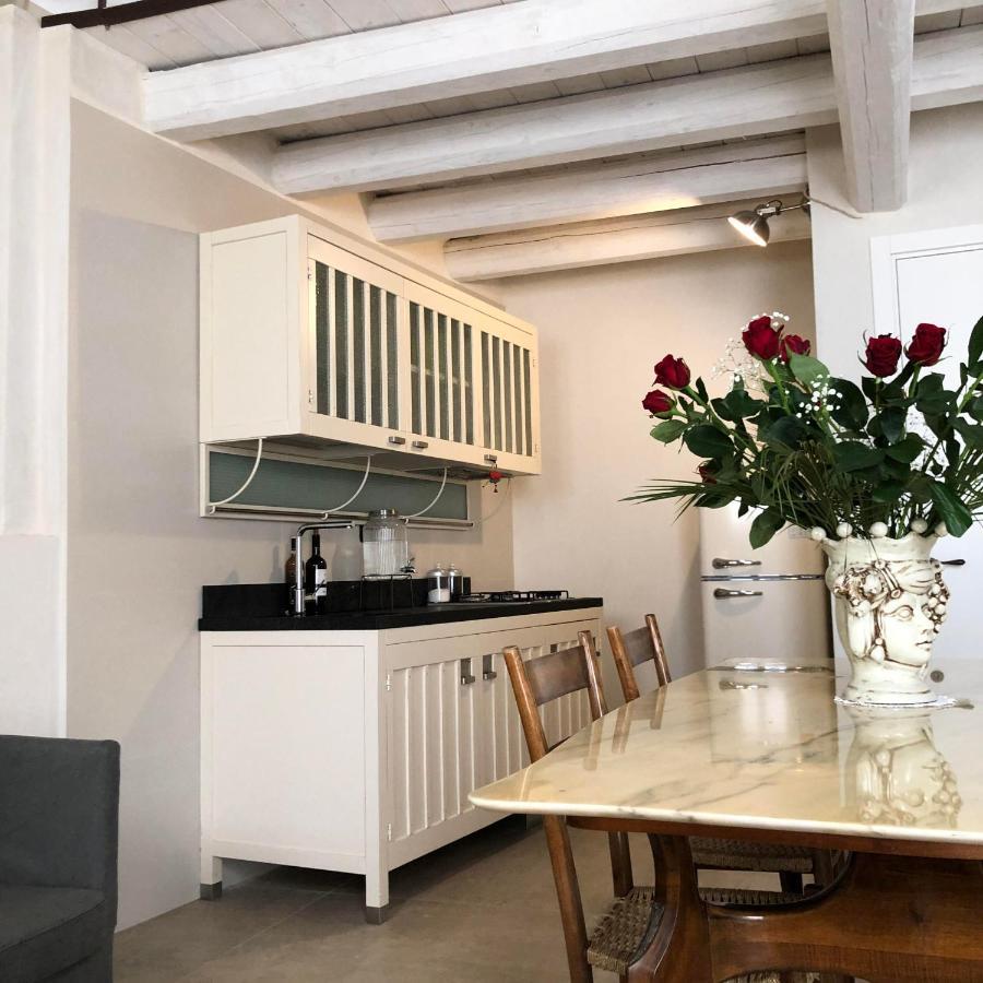 モーディカ Chicchi Di Melograno Bed & Breakfast エクステリア 写真